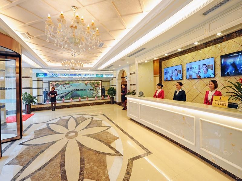 Greentree Inn Guangyuan City Old Town Moore Tianch image