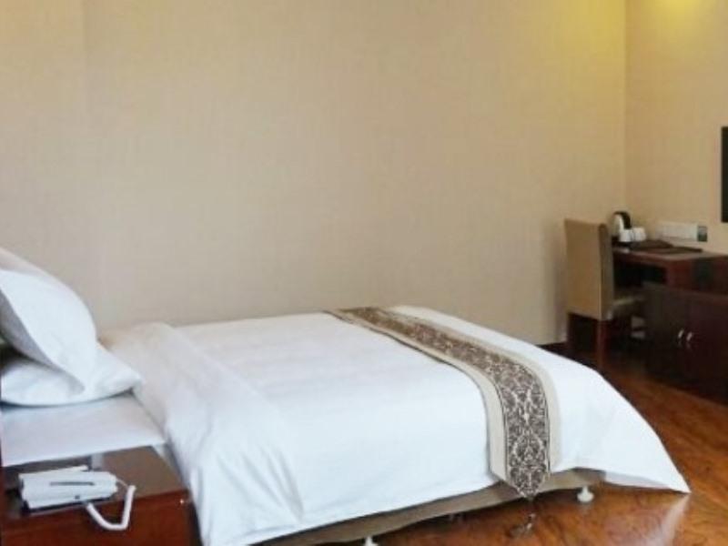 GreenTree Inn Zhongkang  Street Longjihuadian Busi image