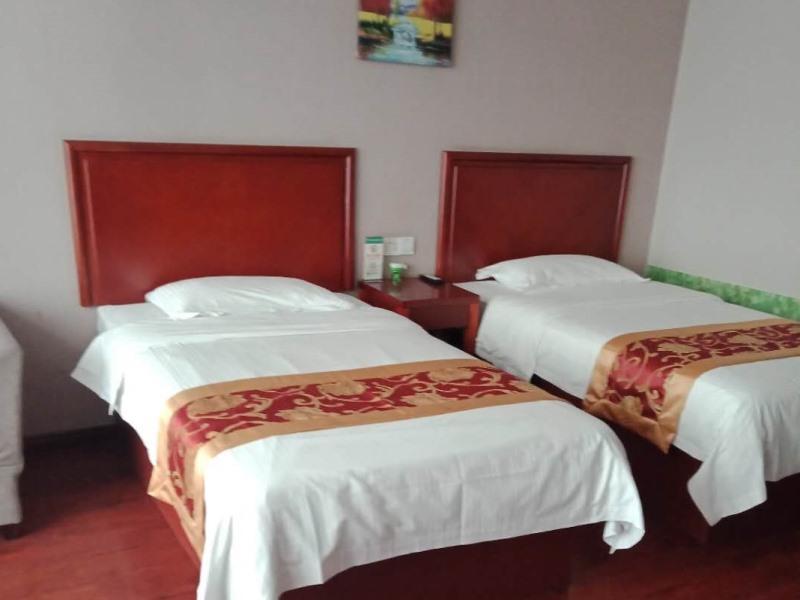Bed room