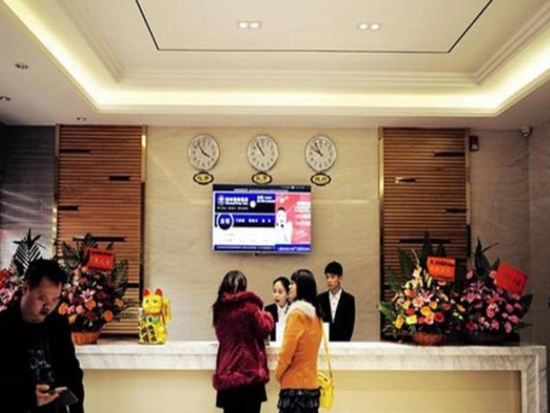 GreenTree Inn Huanzhu(S)Rd.Transit  Center Express image