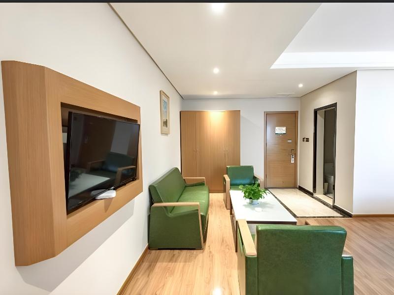 GreenTree Inn Huanzhu(S)Rd.Transit  Center Express image 1