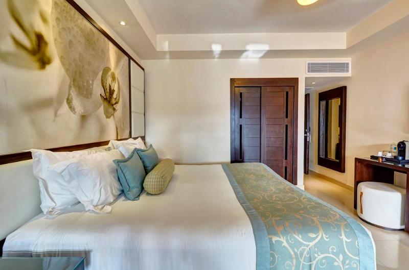 Royalton Hideaway Punta Cana photo 18