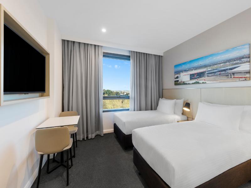 Travelodge Hotel Sydney Airport image