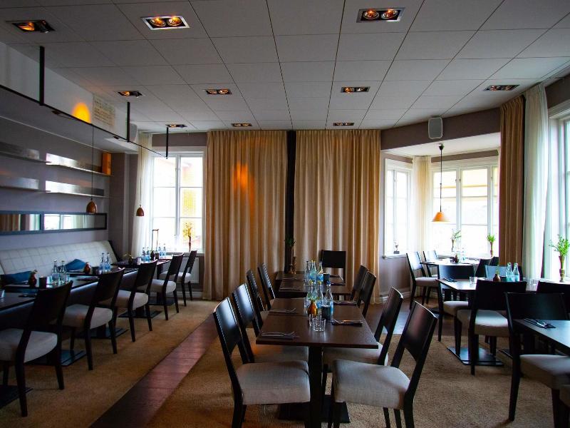 Hotel Villan image