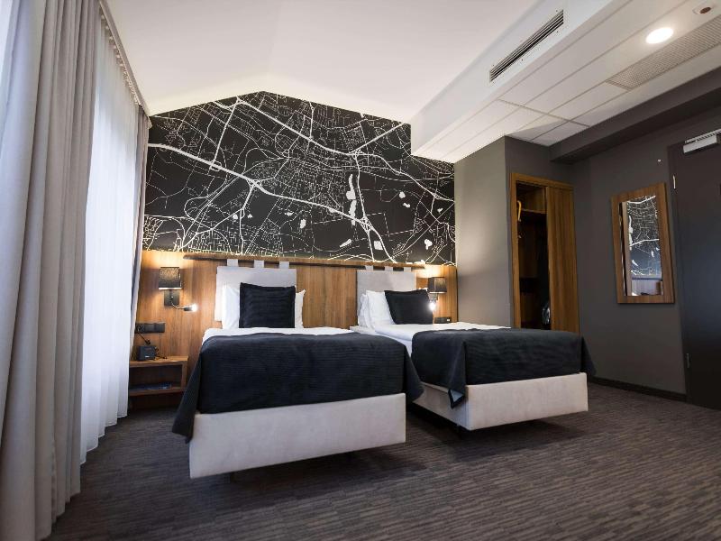 Best Western Hotel Mariacki image
