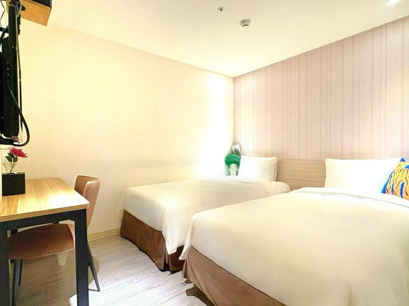 Taipei Wemeet Hotel image