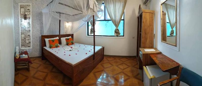 Mocco Beach Villa image