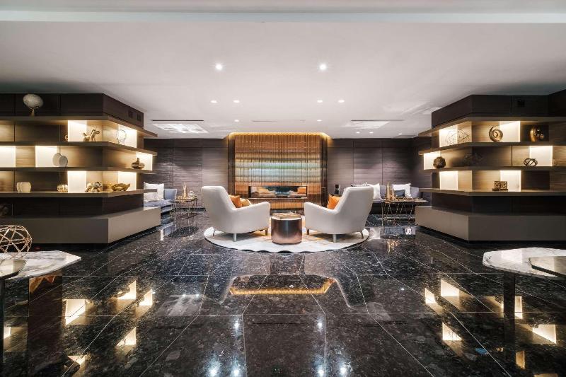 Stay in style at Paradox Vancouver