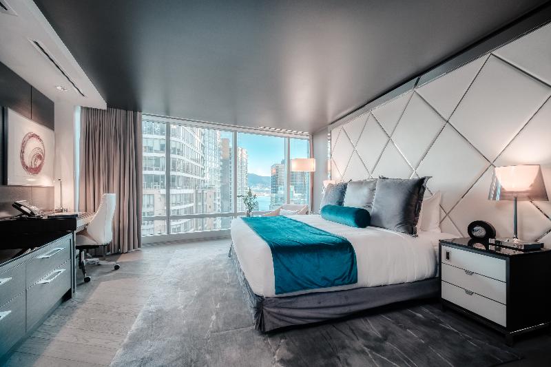 Stay in style at Paradox Vancouver