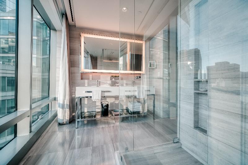 Stay in style at Paradox Vancouver