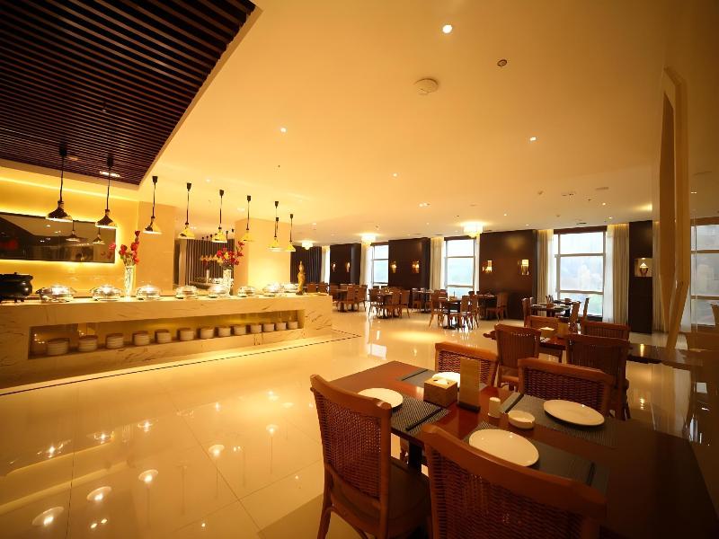 Dolton Changsha Spa Hotel image 1