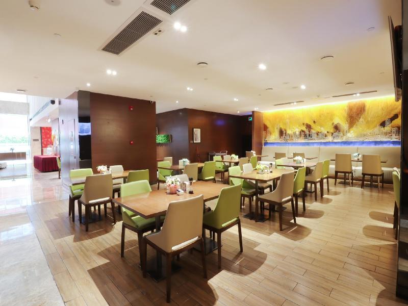 Hampton by Hilton Guangzhou Zhujiang New Town image