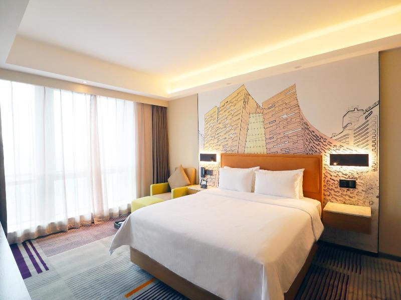 Hampton by Hilton Guangzhou Zhujiang New Town image