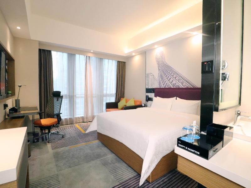 Hampton by Hilton Guangzhou Zhujiang New Town image