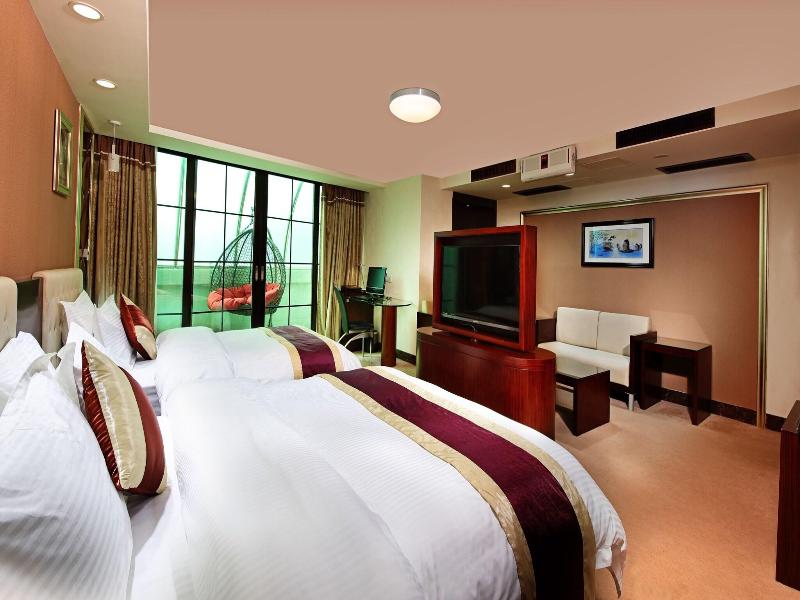New World Hotel - Guangzhou image