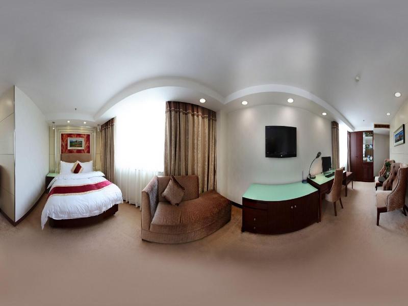 New World Hotel - Guangzhou image