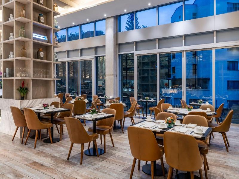 Medellin Marriott Hotel image