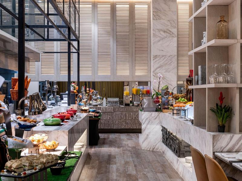 Medellin Marriott Hotel image