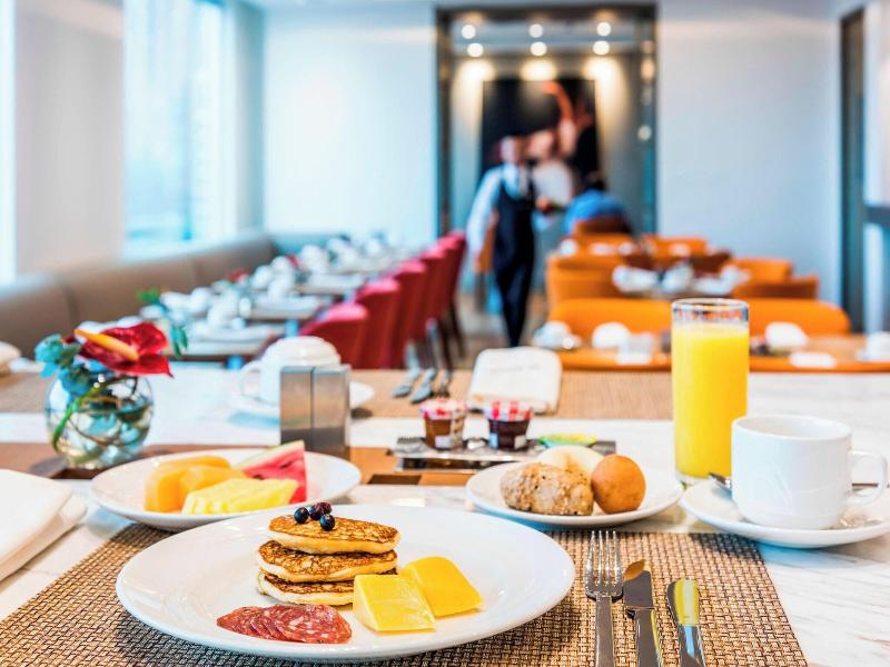 Medellin Marriott Hotel image