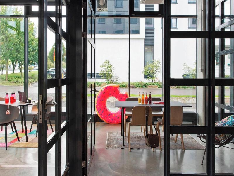MOXY Stuttgart Airport/Messe image