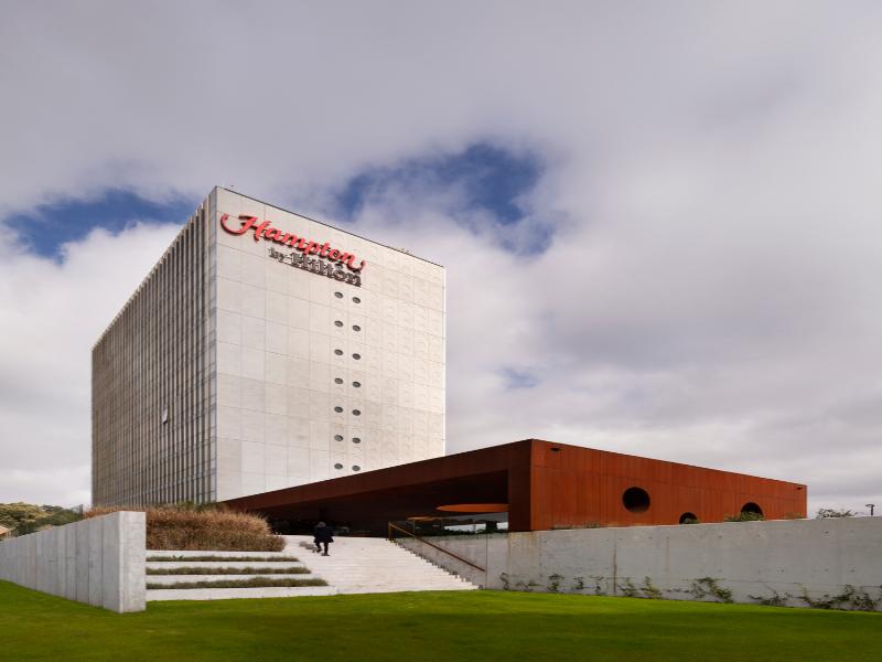 Hampton by Hilton Montevideo Carrasco image