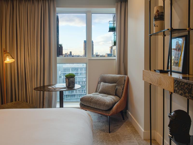 Lincoln Plaza London, Curio Collection by Hilton image