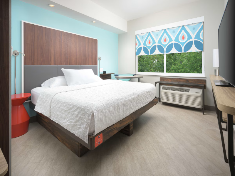 Tru by Hilton McDonough image
