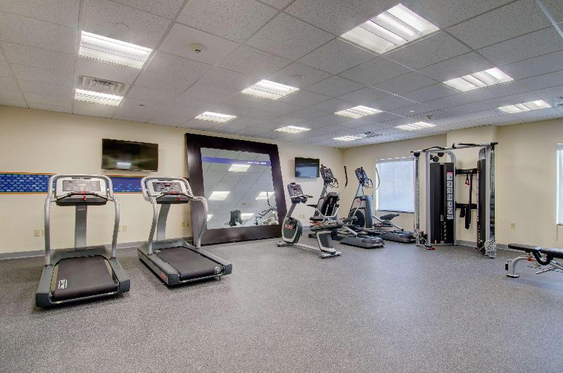 Hampton Inn & Suites Boston/Stoughton image