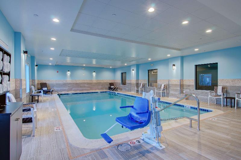 Hampton Inn & Suites Boston/Stoughton image