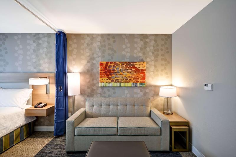 Home2 Suites by Hilton Jackson, MI image