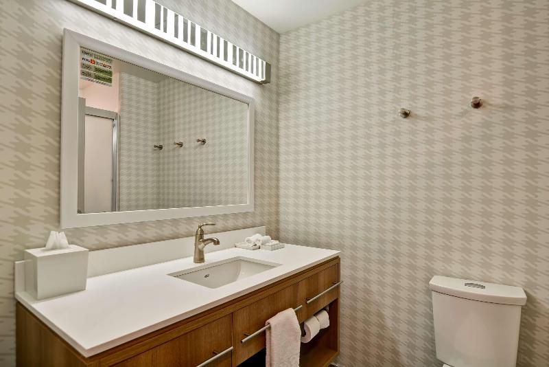 Home2 Suites Tampa Usf Near Busch Gardens image