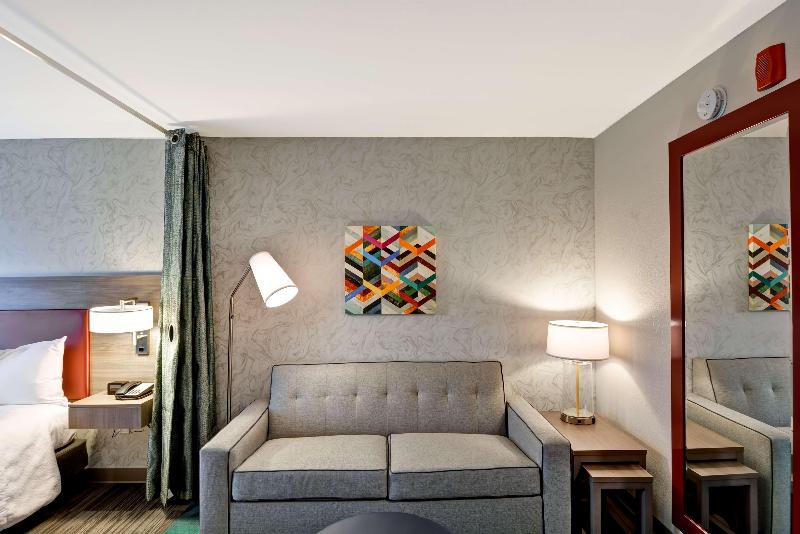 Home2 Suites Tampa Usf Near Busch Gardens image