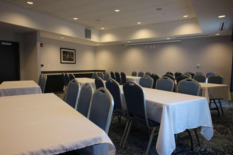 Hampton Inn West Plains image