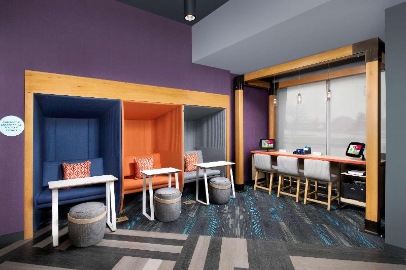 Tru by Hilton Tallahassee Central image