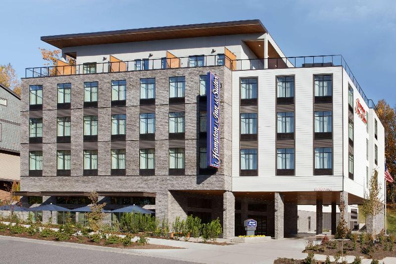 Hampton Inn & Suites Seattle/Renton