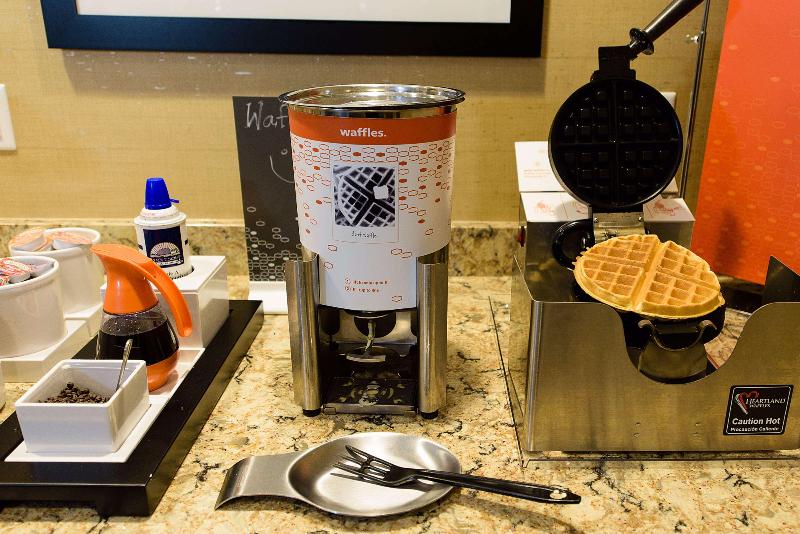 Hampton Inn By Hilton Superior Duluth image