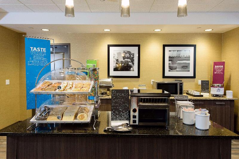 Hampton Inn By Hilton Superior Duluth image