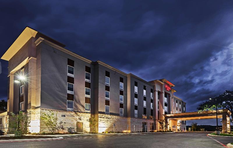 Hampton Inn Bulverde Texas Hill Country image