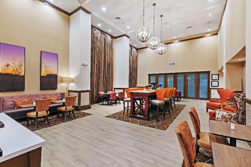 Hampton Inn Bulverde Texas Hill Country image