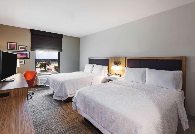 Hampton Inn Bulverde Texas Hill Country image