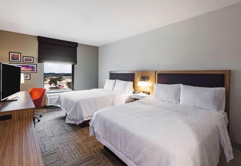 Hampton Inn Bulverde Texas Hill Country image