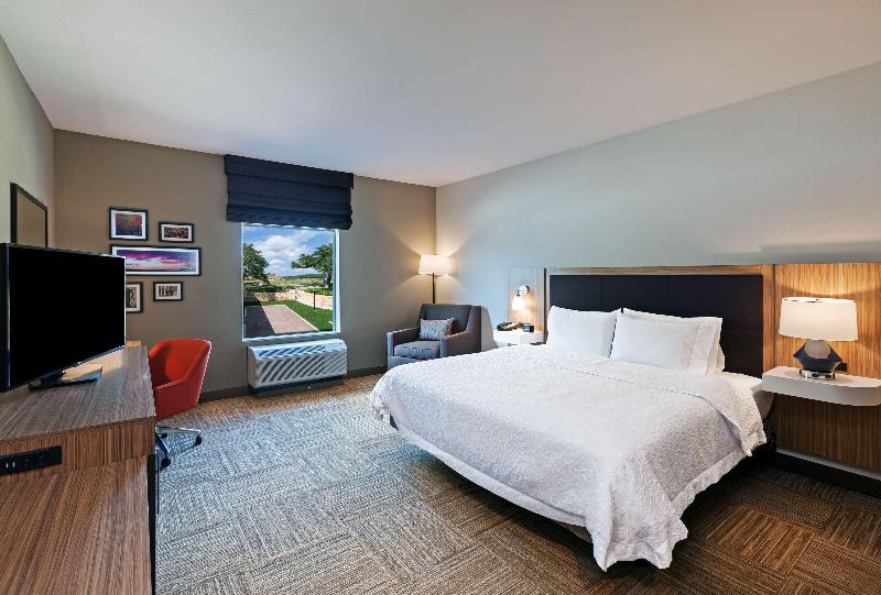 Hampton Inn Bulverde Texas Hill Country image