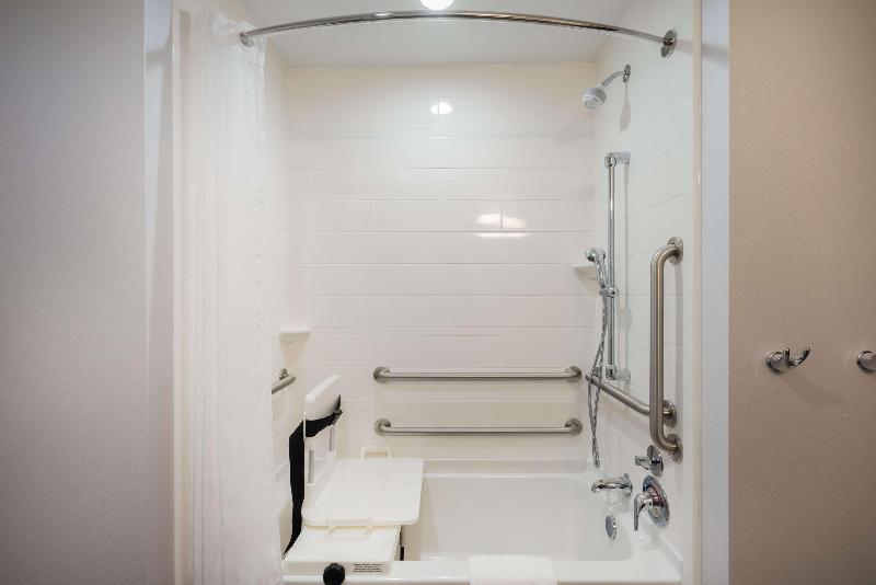 Hampton Inn Newport image