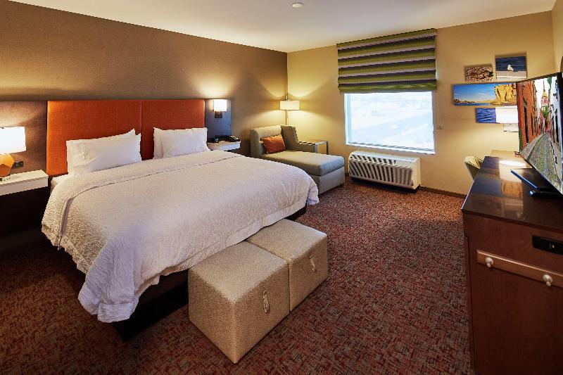 Hampton Inn Parker image