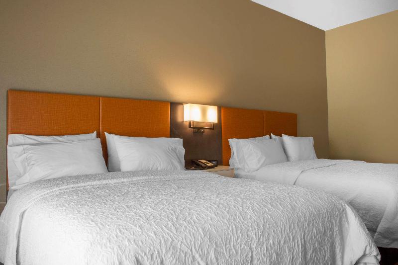 Hampton Inn Parker image