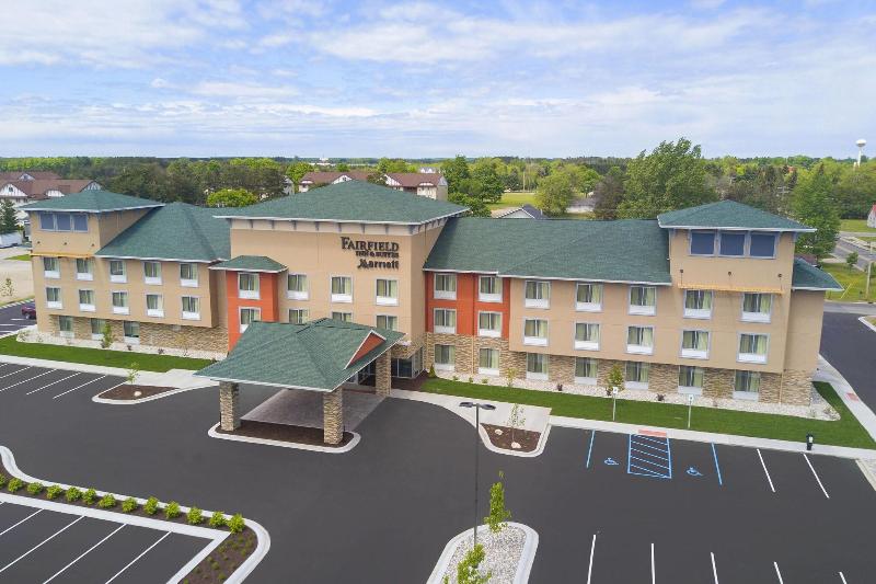 Fairfield Inn & Suites Gaylord image