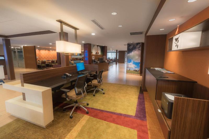Fairfield Inn & Suites Gaylord image