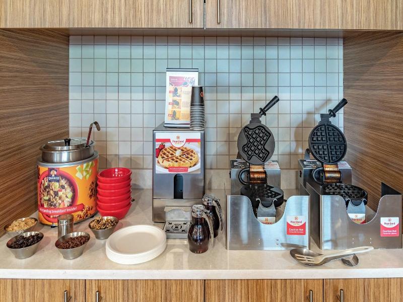 TownePlace Suites Dallas Mesquite image