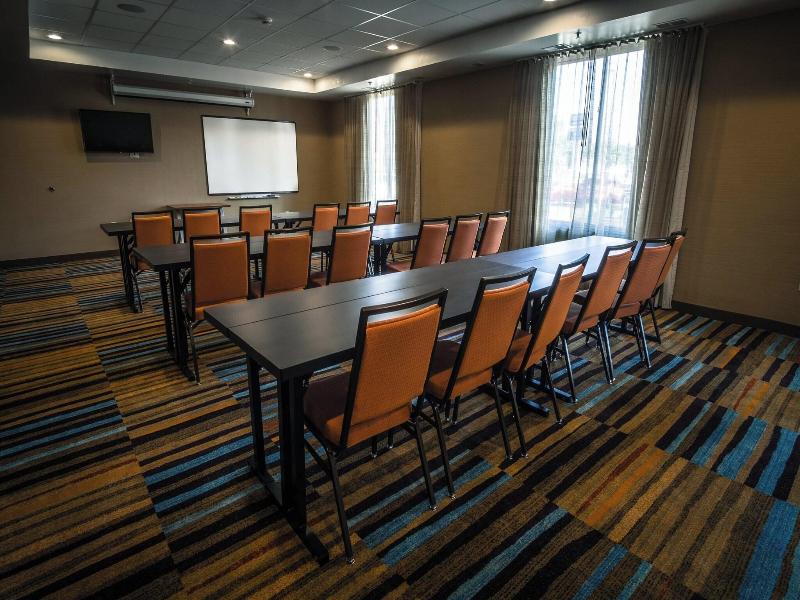 Fairfield Inn & Suites Wisconsin Dells image