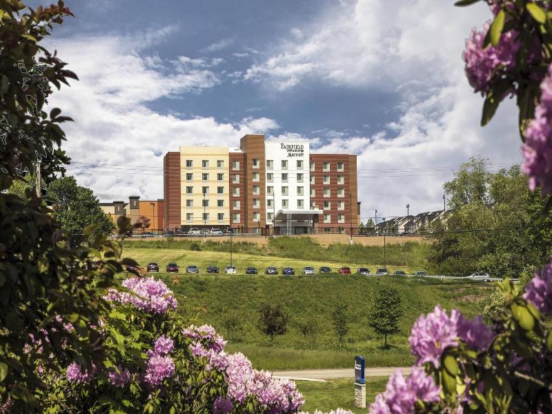 Fairfield Inn & Suites Pittsburgh North/McCandless image
